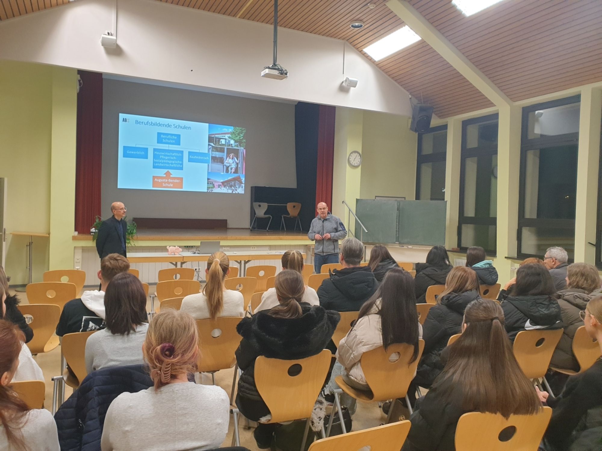 Infoabend 2025 Berufliches Gymnasium und Berufskolleg